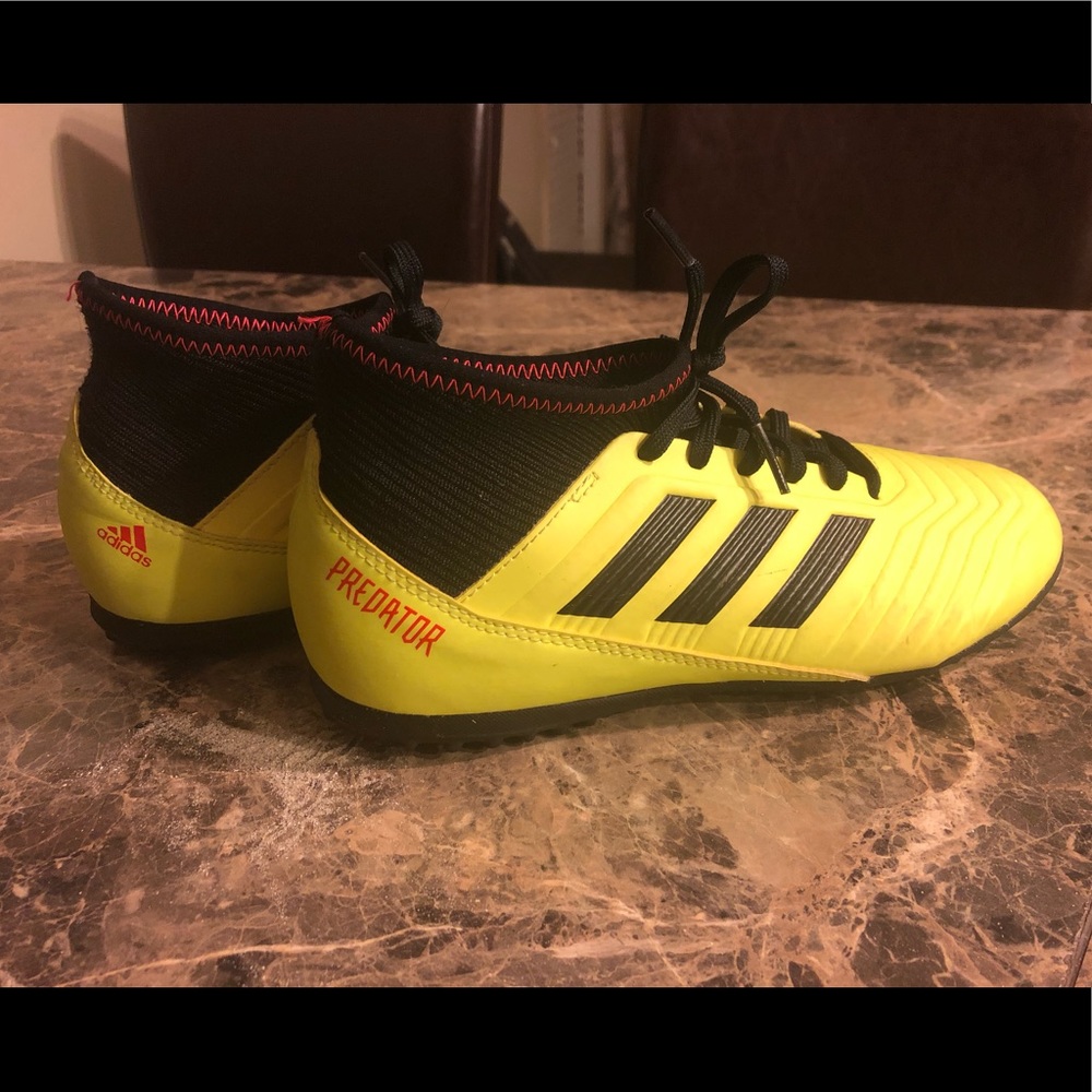 Adidas Boys Indoor Soccer Flats